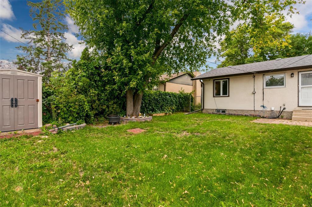 106 Thom Avenue W, Winnipeg, Manitoba R2C 3P5 - Photo 38 - 202623269