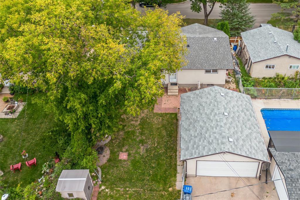 106 Thom Avenue W, Winnipeg, Manitoba R2C 3P5 - Photo 42 - 202623269
