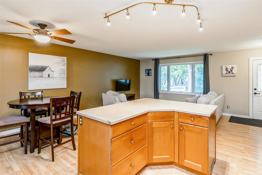 106 Thom Avenue W, Winnipeg, Manitoba R2C 3P5 - Photo 6 - 202623269