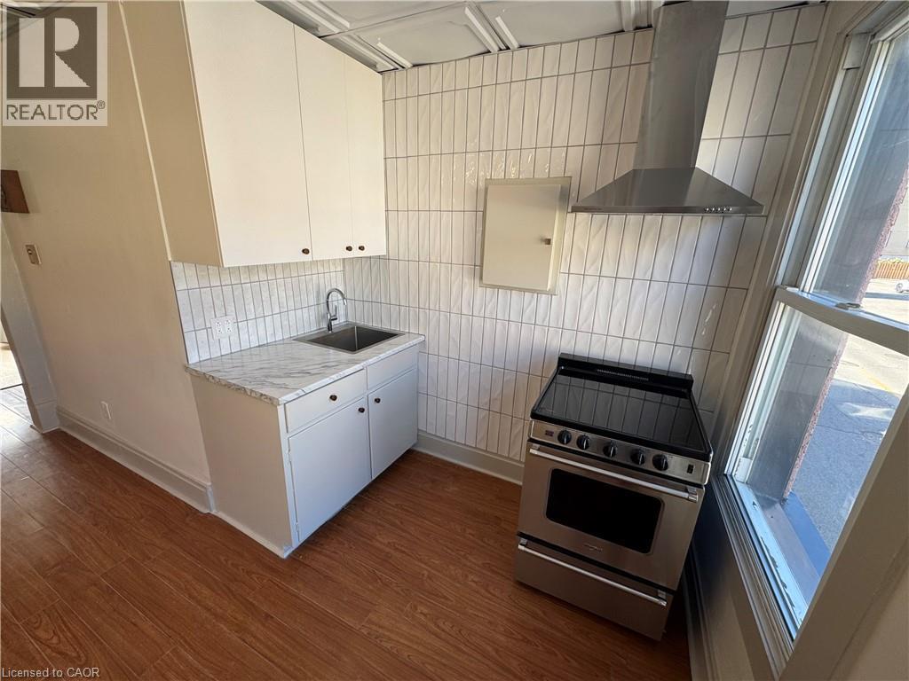 97 Queen Street S, Kitchener, Ontario  N2G 1W1 - Photo 6 - 40862904