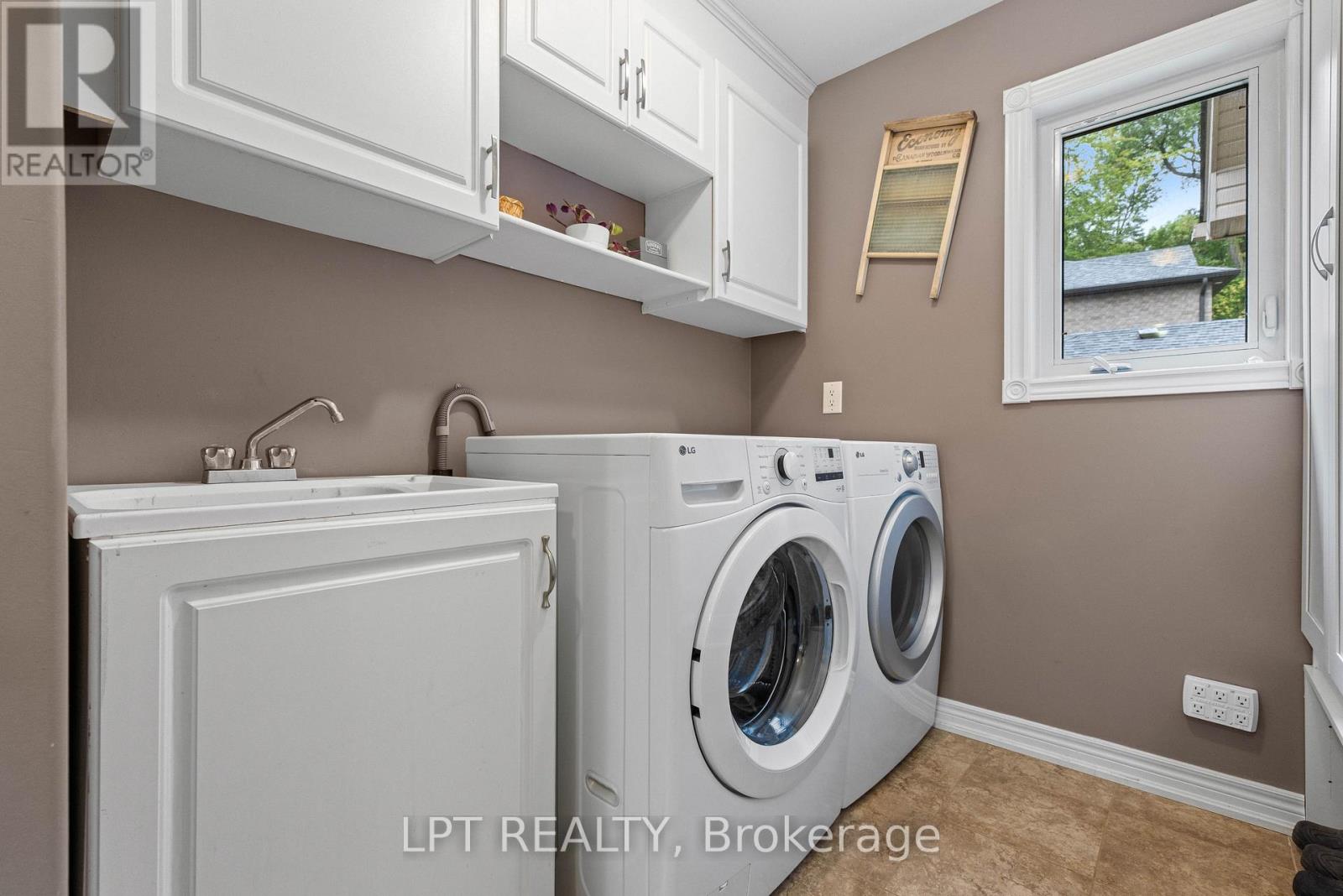 2 Birch Knoll Road, Georgina, Ontario  L0E 1R0 - Photo 25 - N13705454