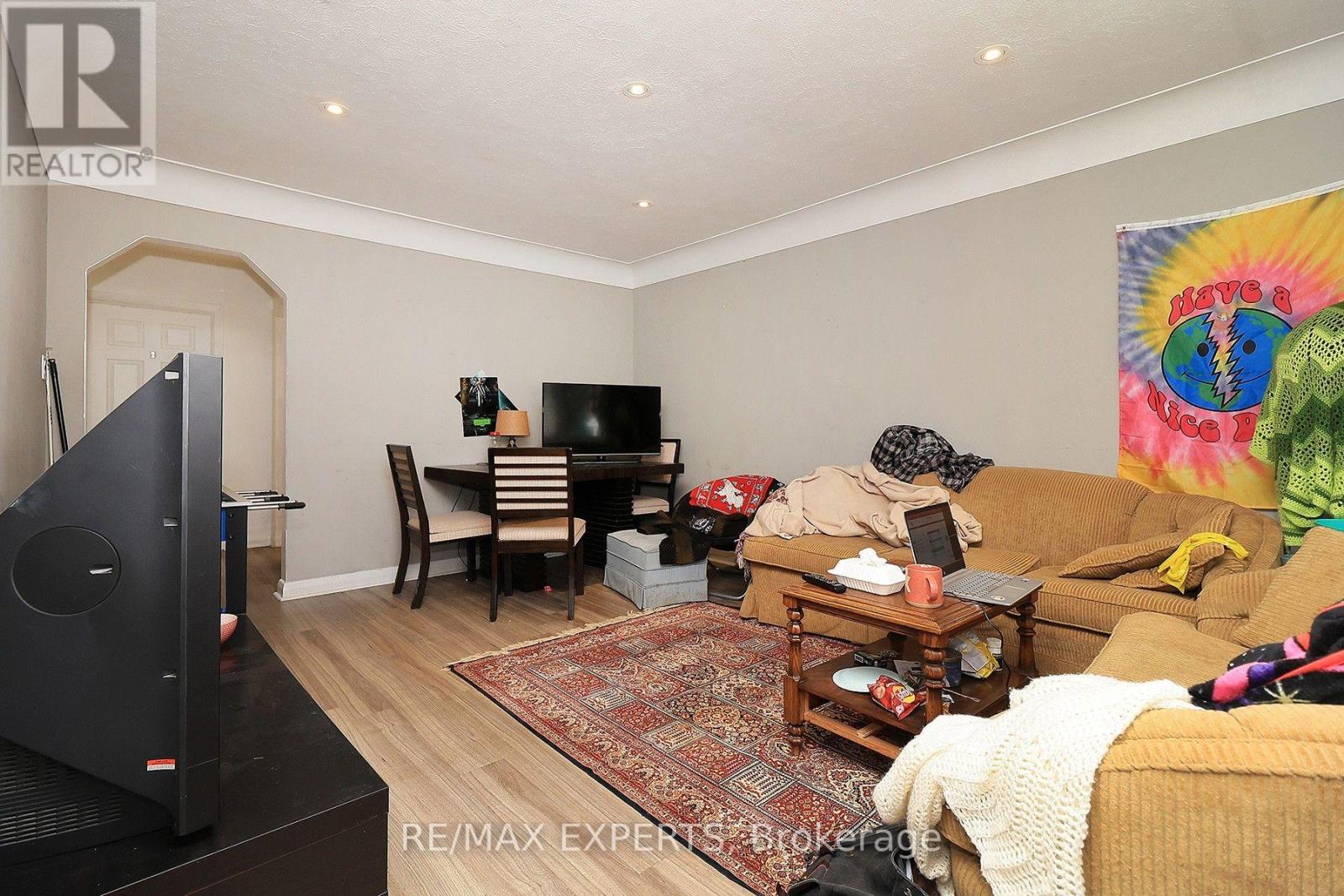 127 Whitney Avenue, Hamilton, Ontario  L8S 2G6 - Photo 6 - X13766644