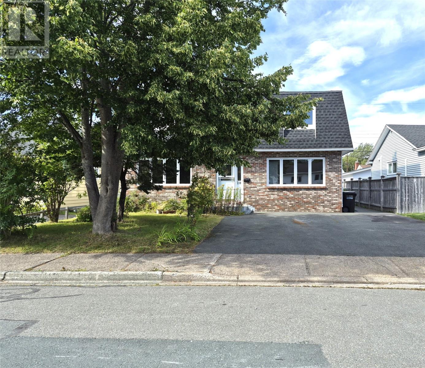 20 Dorset Street, St. John's — photo 2