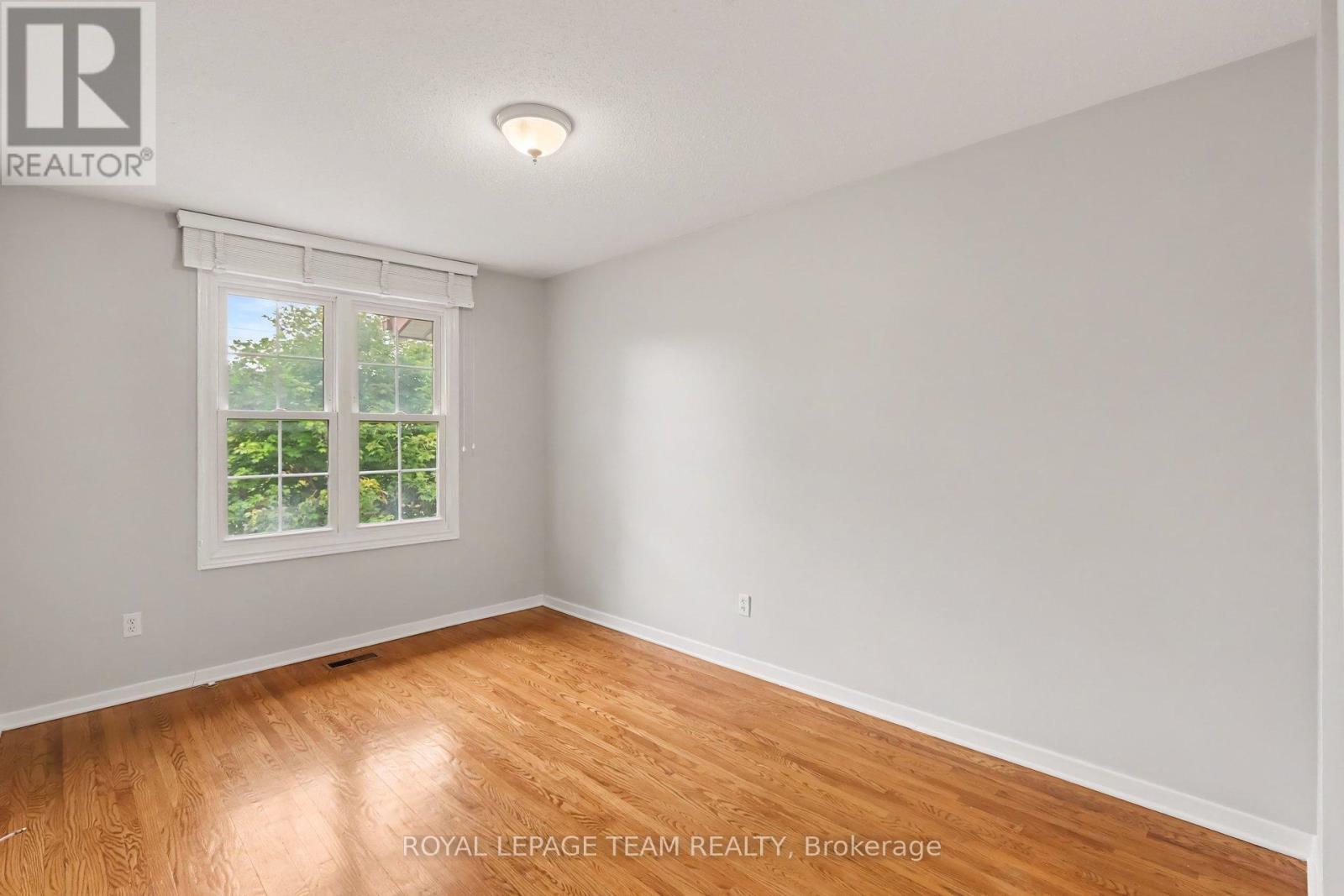 1377 Guthrie Street, Ottawa, Ontario  K2H 7B8 - Photo 10 - X13789620