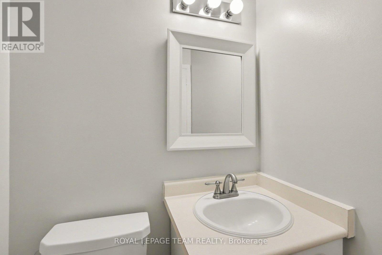 1377 Guthrie Street, Ottawa, Ontario  K2H 7B8 - Photo 7 - X13789620