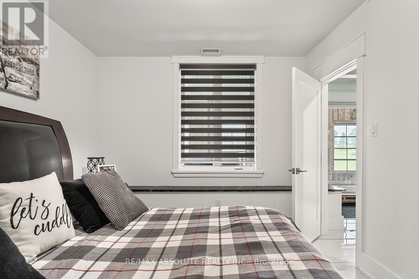 3194 Steeple Hill Crescent, Ottawa, Ontario  K1A 2Z0 - Photo 44 - X13789702