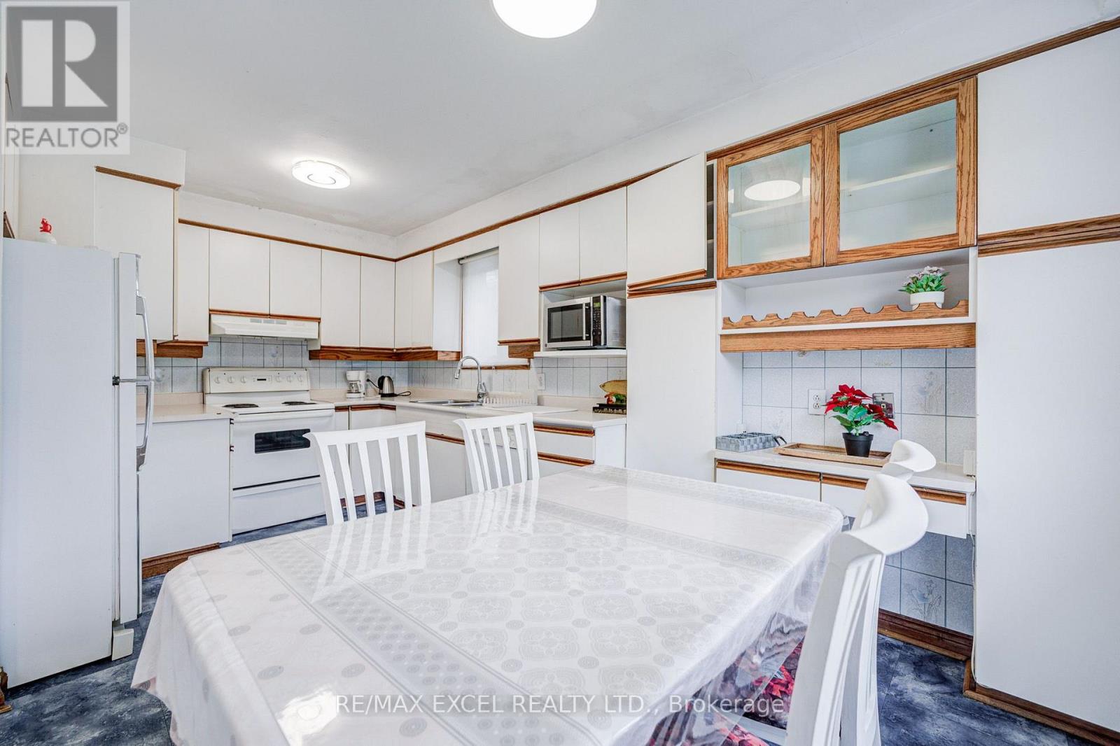 155 Edmonton Drive, Toronto (Pleasant View), Ontario  M2J 3X3 - Photo 14 - C13789680