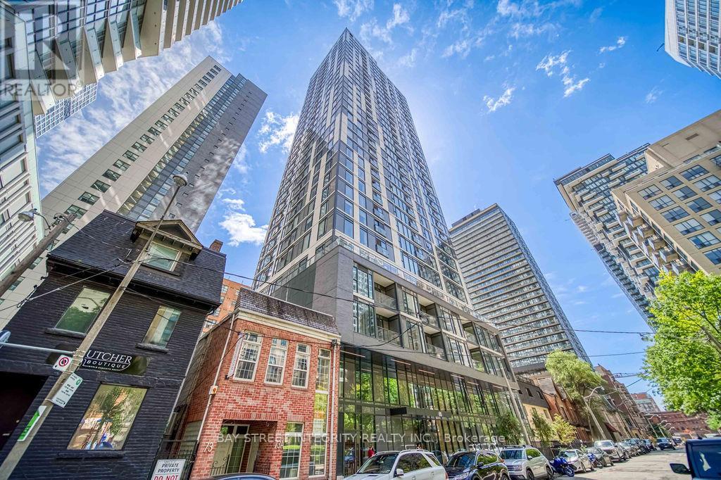 3002 - 65 MUTUAL STREET