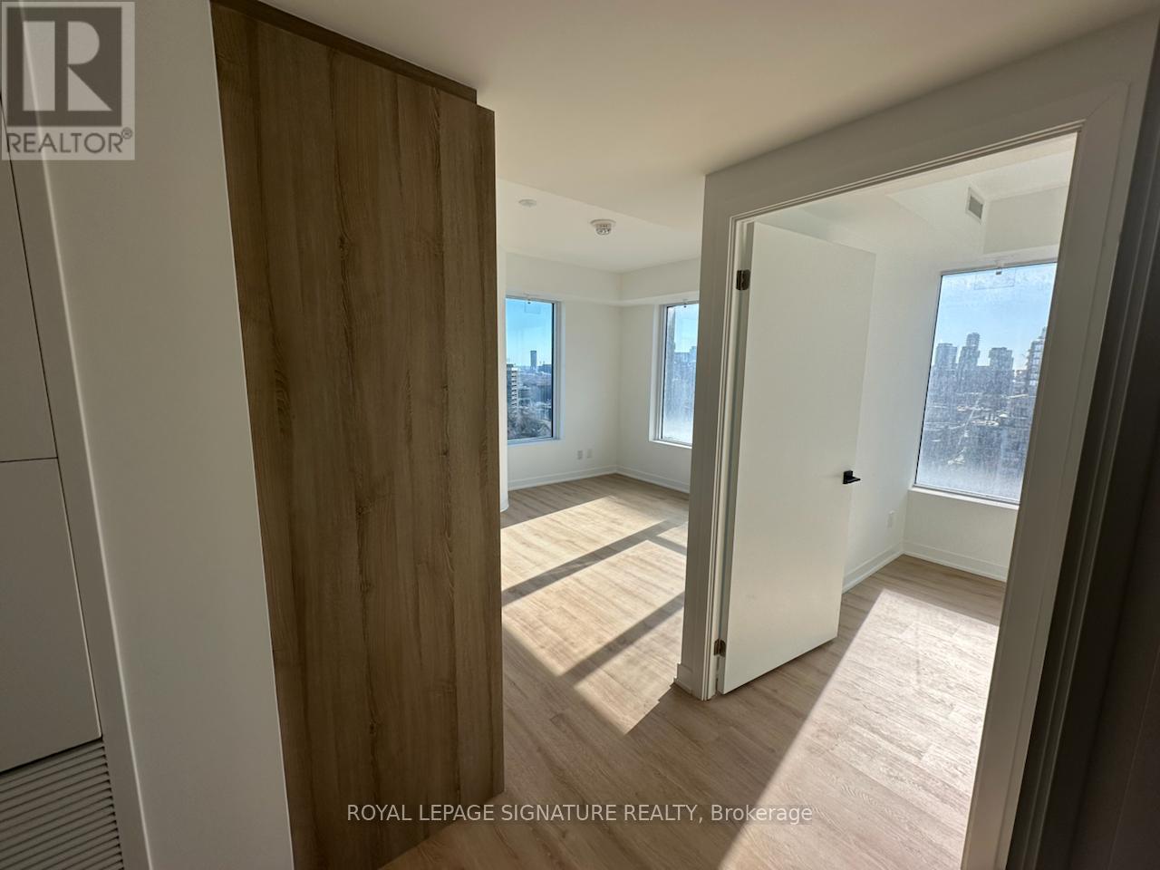 1115 - 319 Jarvis Street, Toronto (Church-Yonge Corridor), Ontario  M5B 2C2 - Photo 3 - C13789748