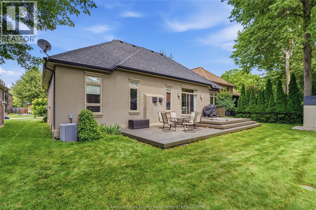 580 Superior, Lasalle, Ontario  N9J 3Z6 - Photo 31 - 26022739
