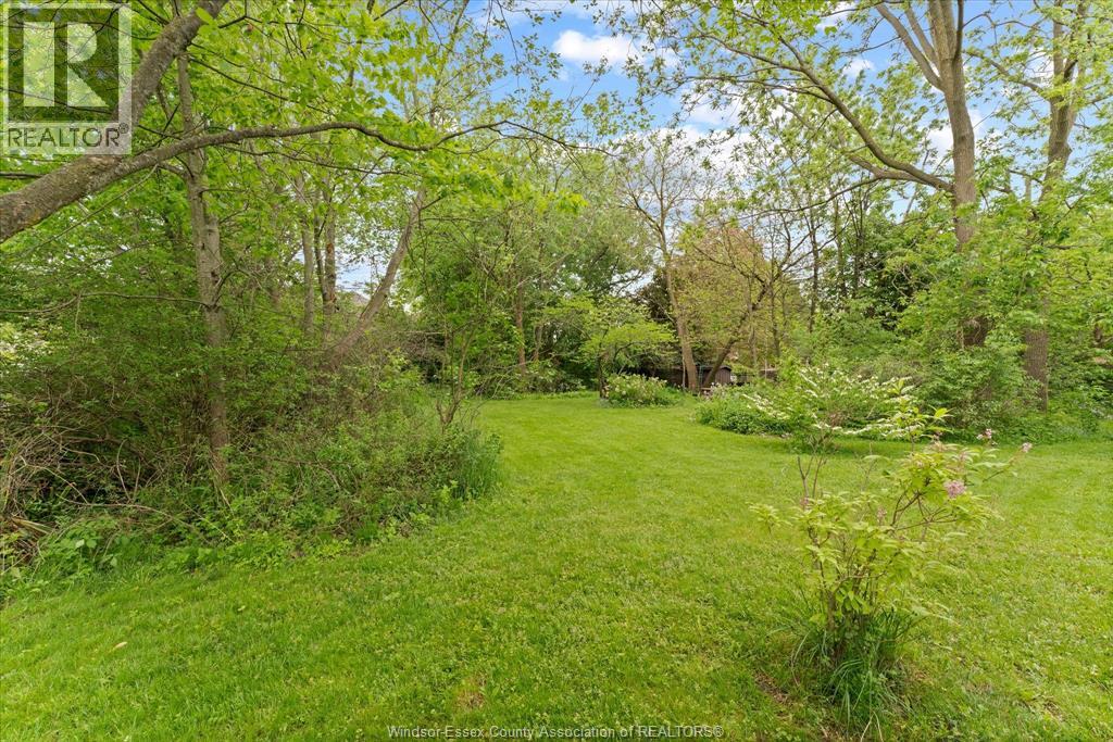 3696 Huntington Avenue, Windsor, Ontario  N9E 3N3 - Photo 35 - 26022627