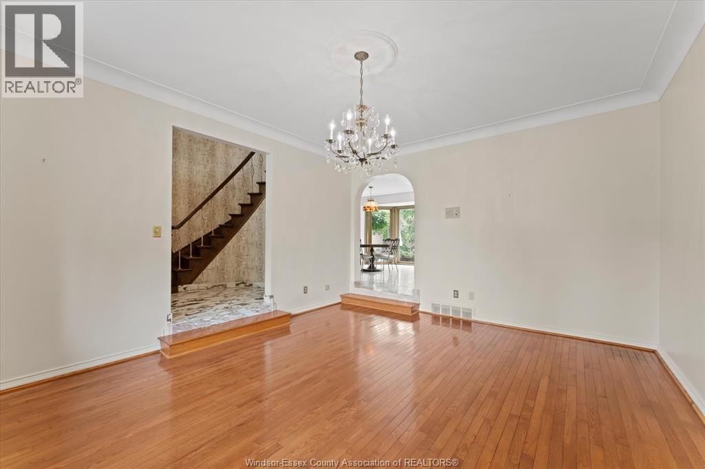 3696 Huntington Avenue, Windsor, Ontario  N9E 3N3 - Photo 7 - 26022627