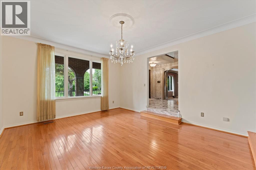 3696 Huntington Avenue, Windsor, Ontario  N9E 3N3 - Photo 8 - 26022627