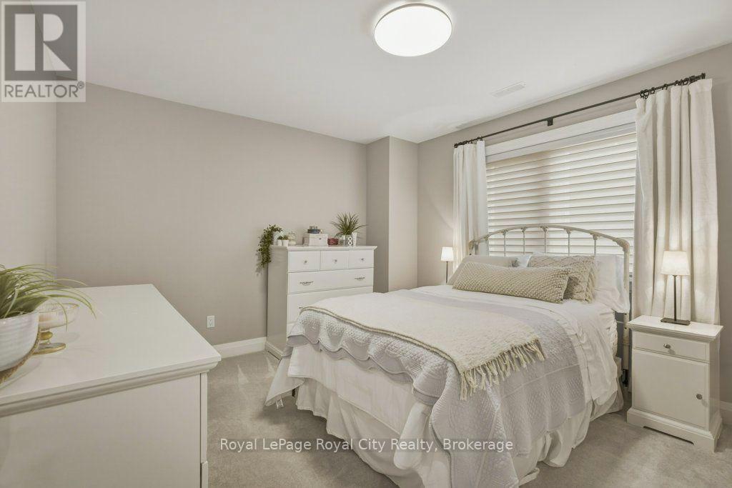 236 Stanley Street, Newmarket (Central Newmarket), Ontario  L3Y 4M9 - Photo 17 - N13789714