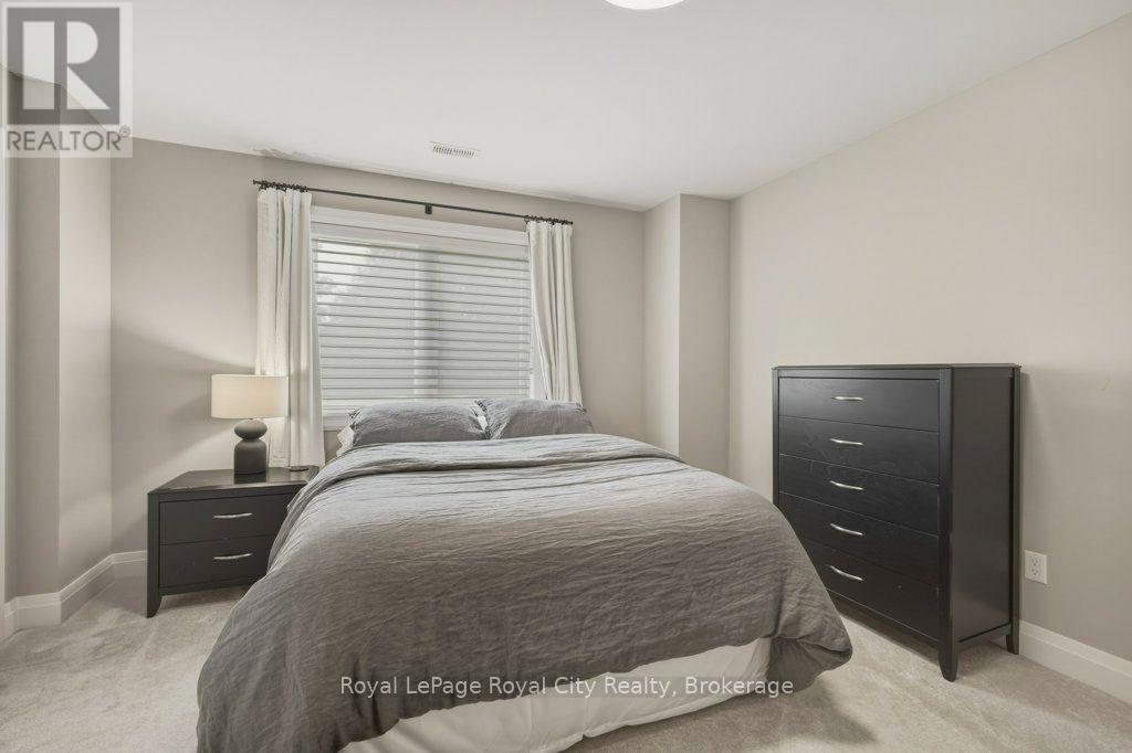 236 Stanley Street, Newmarket (Central Newmarket), Ontario  L3Y 4M9 - Photo 18 - N13789714