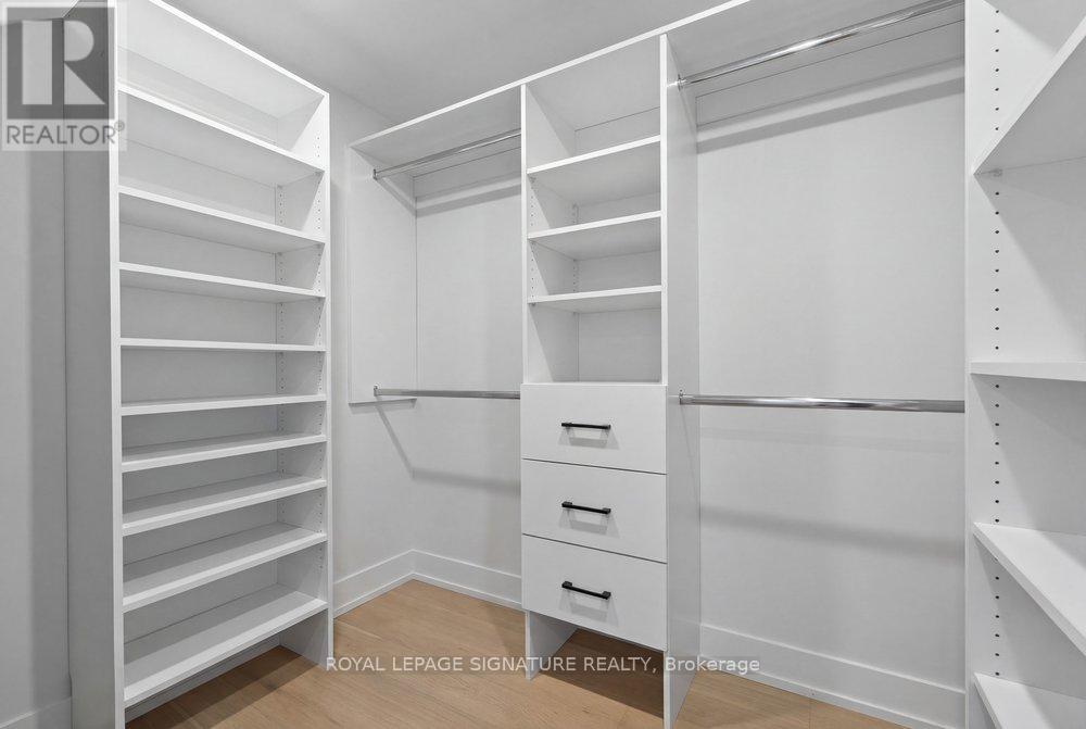 260 Dewhurst Boulevard N, Toronto, Ontario  M4J 3K8 - Photo 28 - E13789592