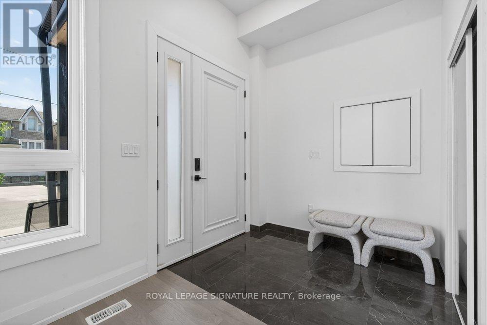260 Dewhurst Boulevard N, Toronto, Ontario  M4J 3K8 - Photo 3 - E13789592