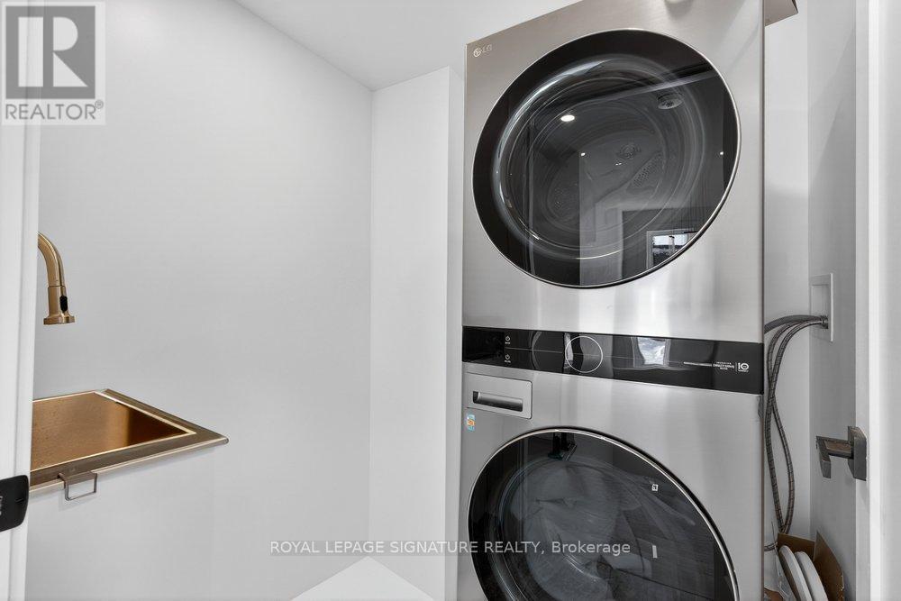 260 Dewhurst Boulevard N, Toronto, Ontario  M4J 3K8 - Photo 34 - E13789592