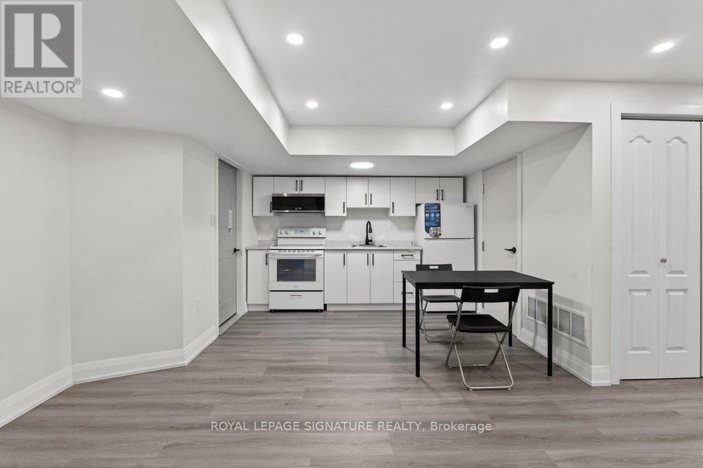 260 Dewhurst Boulevard N, Toronto, Ontario  M4J 3K8 - Photo 39 - E13789592
