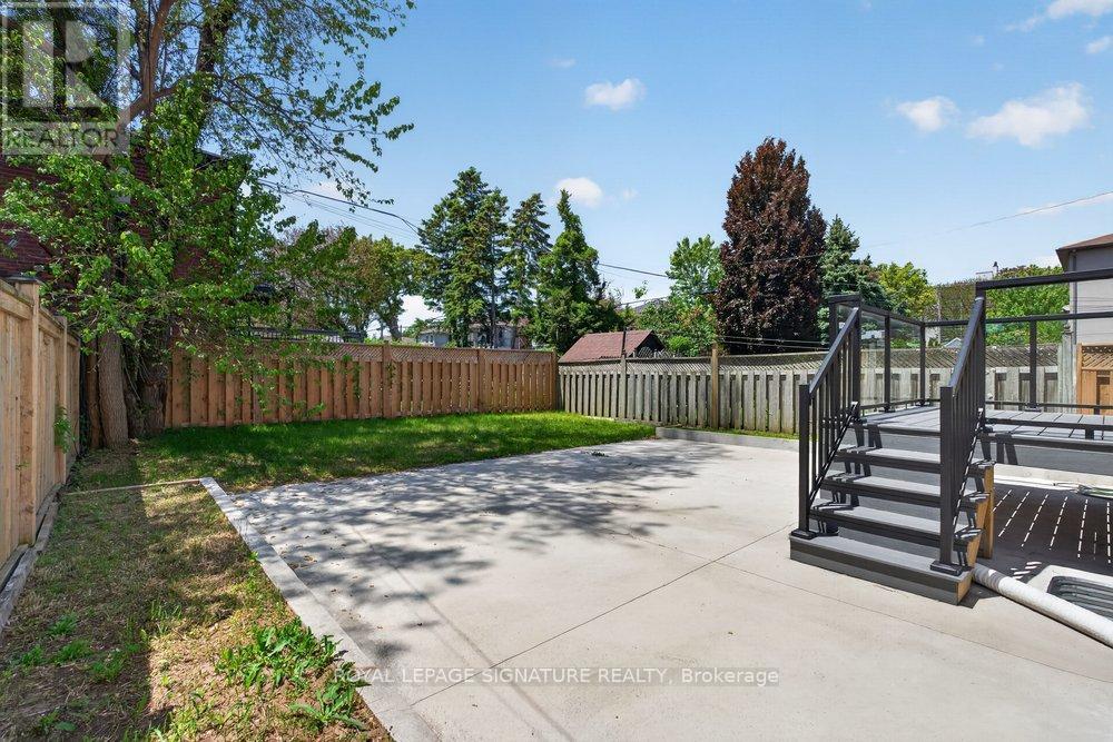 260 Dewhurst Boulevard N, Toronto, Ontario  M4J 3K8 - Photo 46 - E13789592
