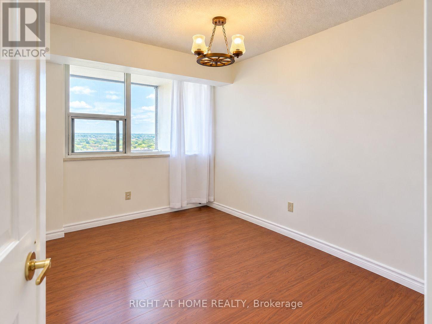 1911 - 45 Silver Springs Boulevard, Toronto, Ontario  M1V 1R2 - Photo 13 - E13789644