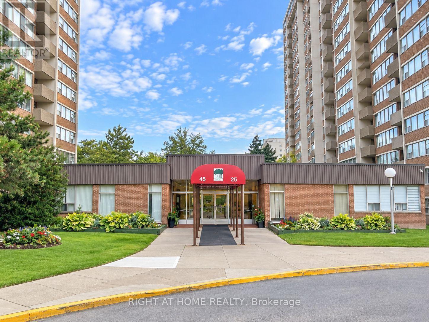 1911 - 45 Silver Springs Boulevard, Toronto, Ontario  M1V 1R2 - Photo 2 - E13789644