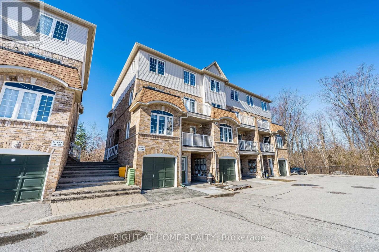 40 - 200 Mclevin Avenue, Toronto, Ontario  M1B 6C7 - Photo 2 - E13789704