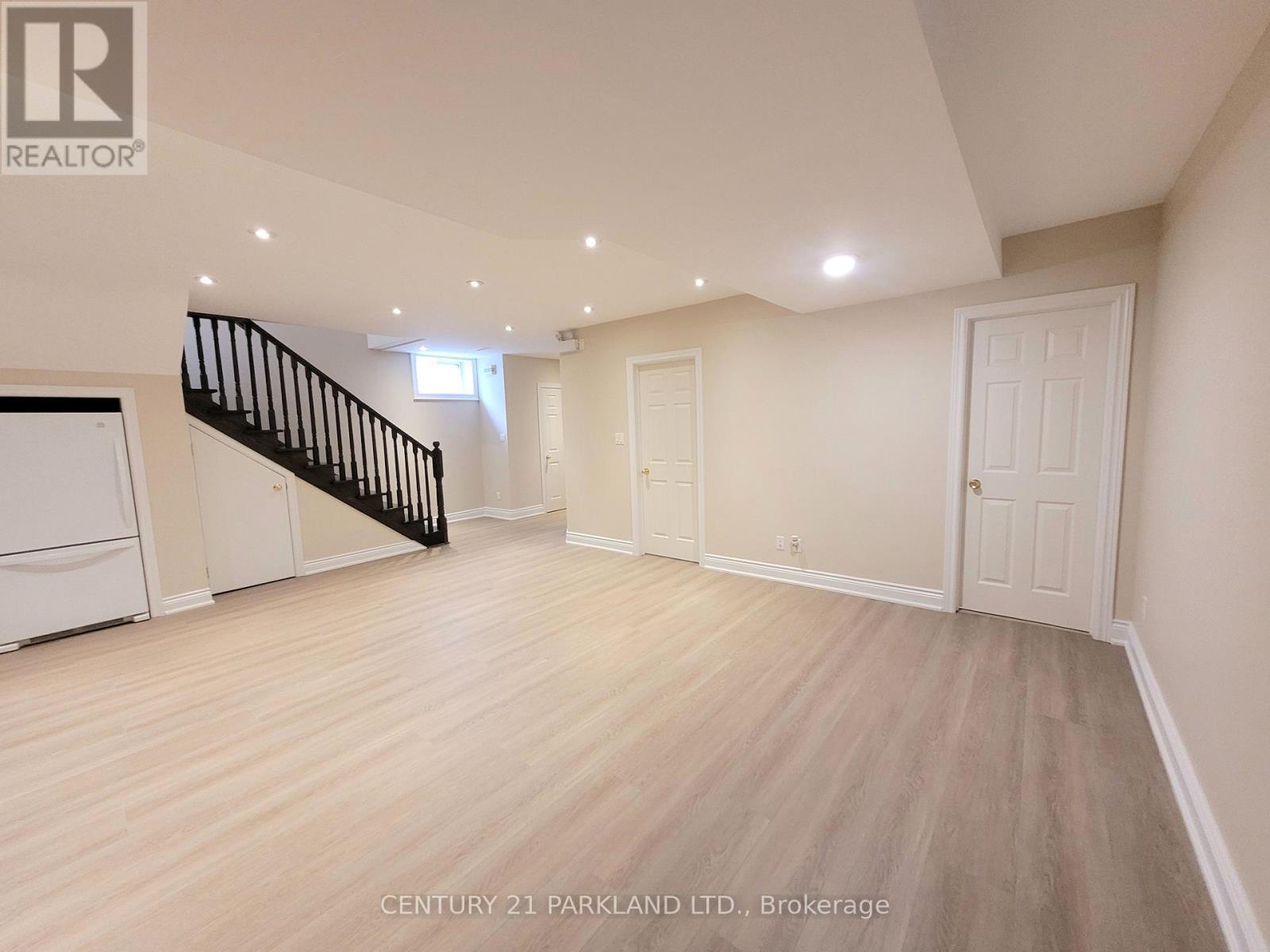 9 August Avenue, Toronto, Ontario  M1L 3M8 - Photo 4 - E13789716