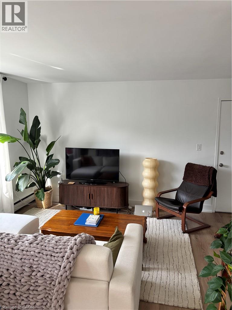 2160 Ghent Avenue Unit# 4, Burlington, Ontario L7R 1Y5 - Photo 2 - 40863820