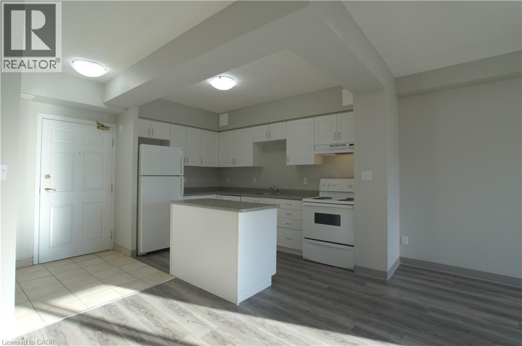 736 Old Albert Street Unit# 403, Waterloo, Ontario  N2L 6R4 - Photo 3 - 40863486