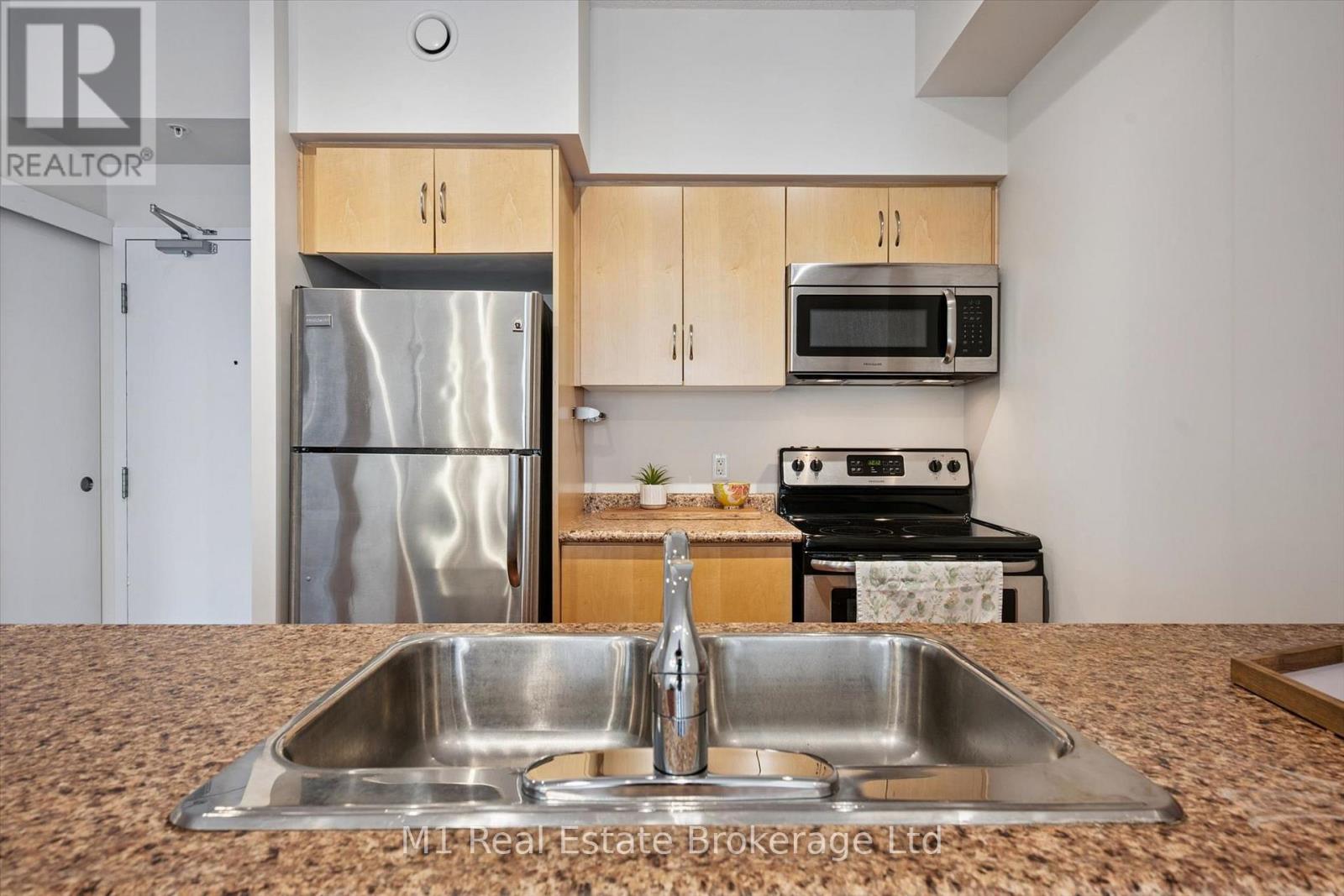 208 - 5 Gordon Street, Guelph (Downtown), Ontario  N1H 4G8 - Photo 10 - X13789616