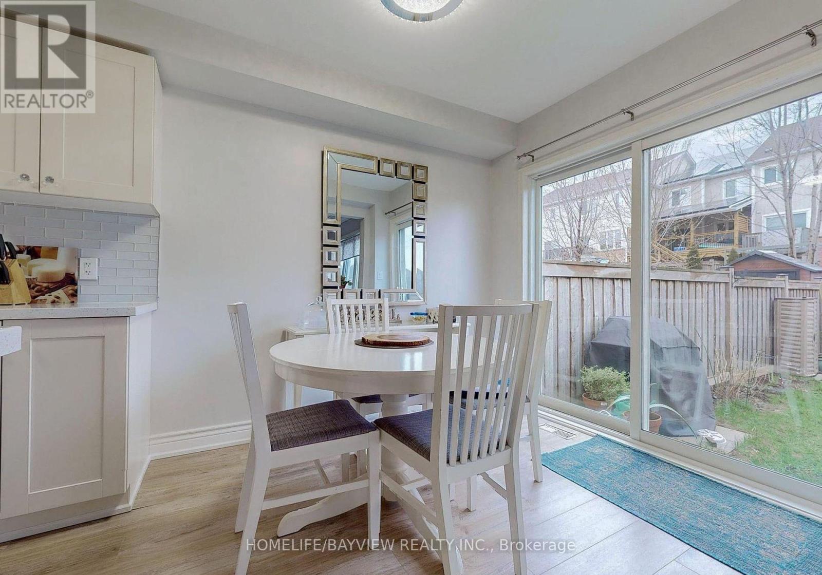 245 Orr Drive, Bradford West Gwillimbury (Bradford), Ontario  L3Z 0S3 - Photo 11 - N13789604