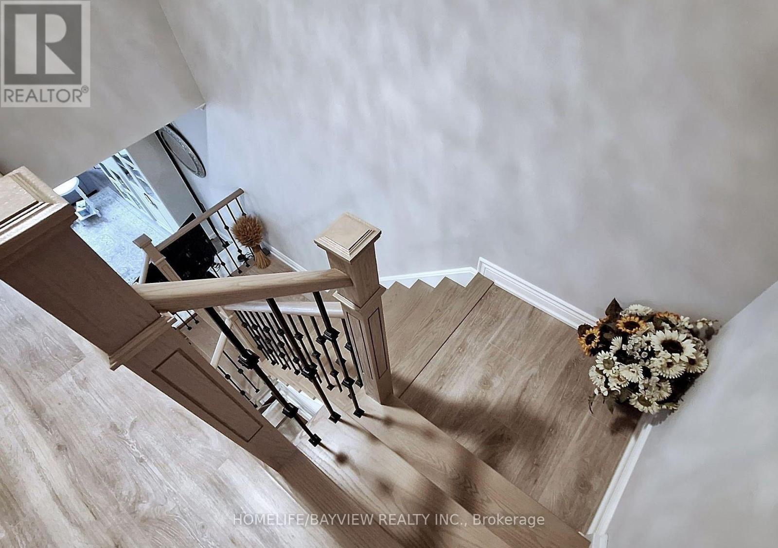 245 Orr Drive, Bradford West Gwillimbury (Bradford), Ontario  L3Z 0S3 - Photo 17 - N13789604