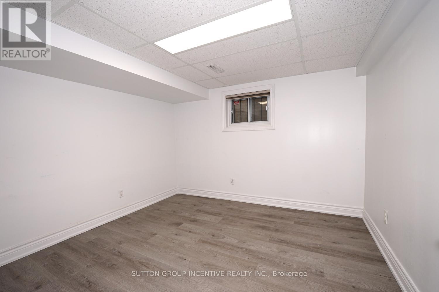 7 Huron Street, Barrie (North Shore), Ontario  L4M 5H2 - Photo 22 - S13789628