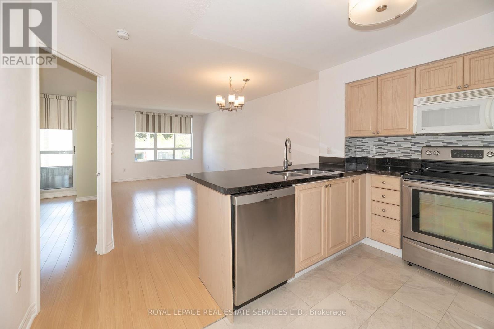 212 - 195 Merton Street, Toronto, Ontario  M4S 3H6 - Photo 10 - C13785046