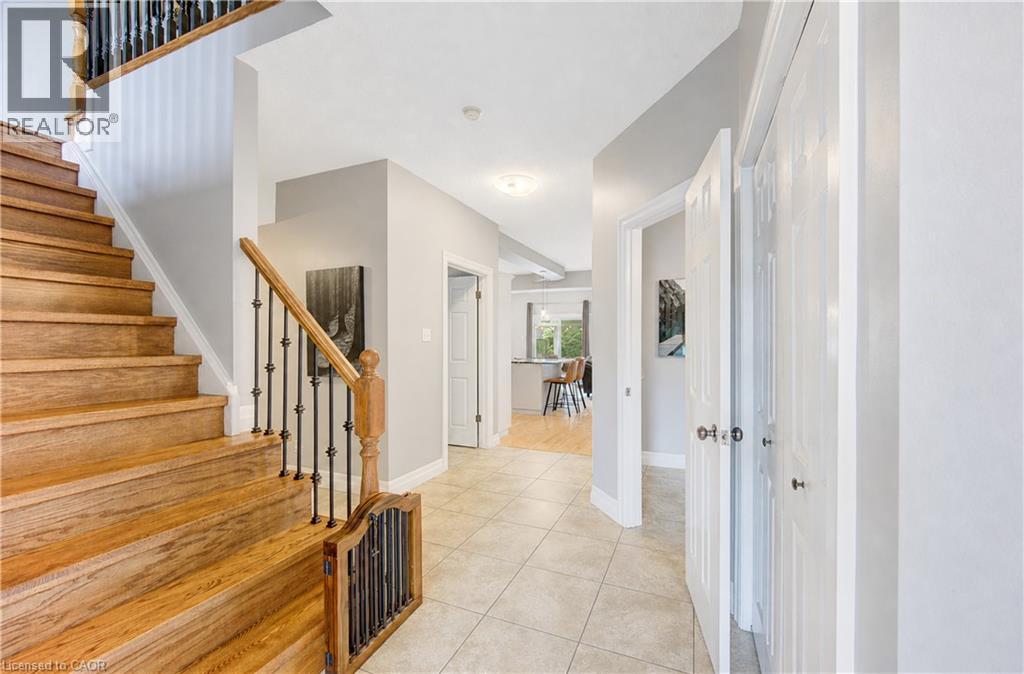 231 Steepleridge Street, Kitchener, Ontario  N2P 2W1 - Photo 4 - 40861287