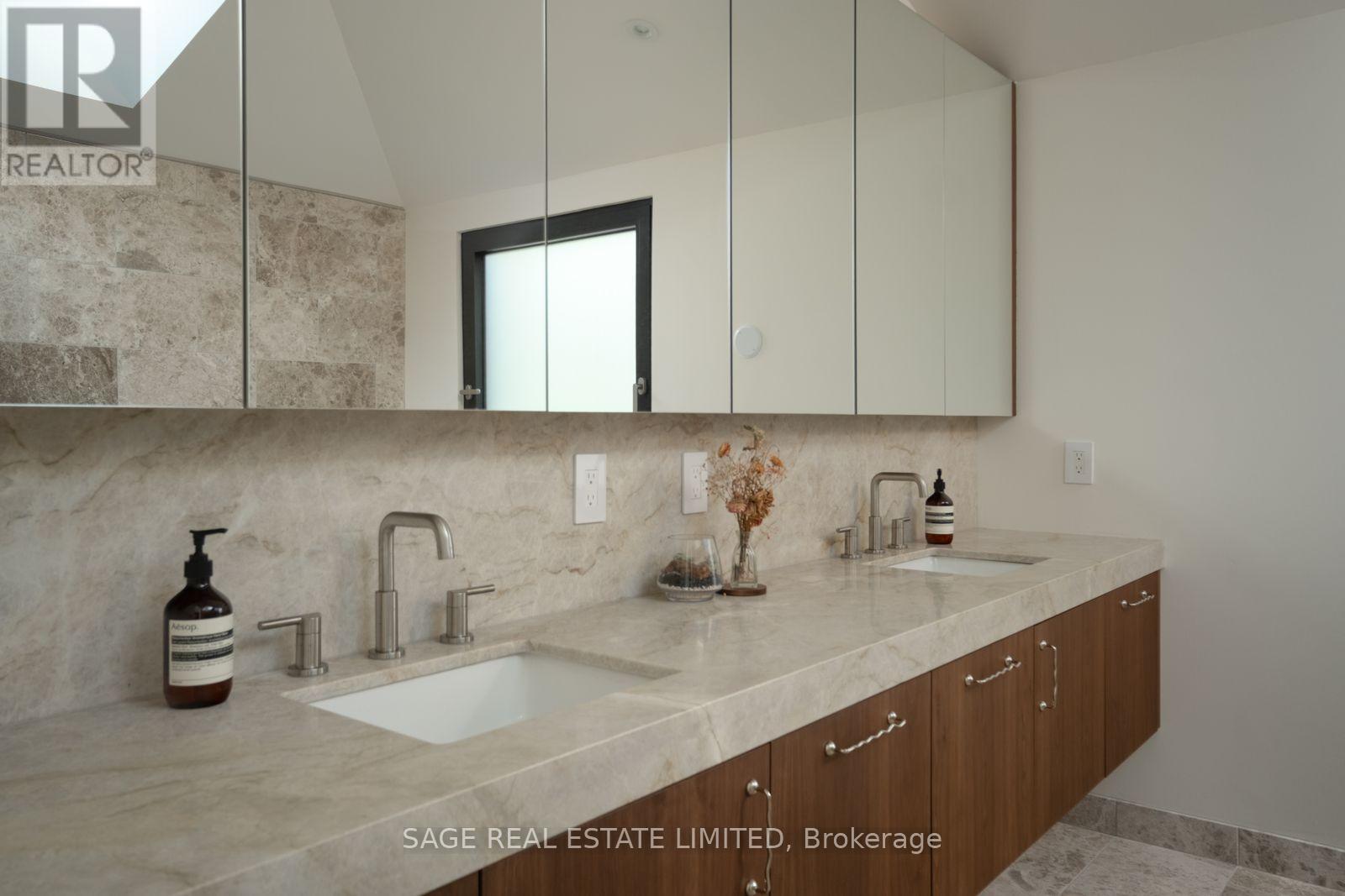 47 Delaware Avenue, Toronto, Ontario  M6H 2S8 - Photo 34 - C13789546
