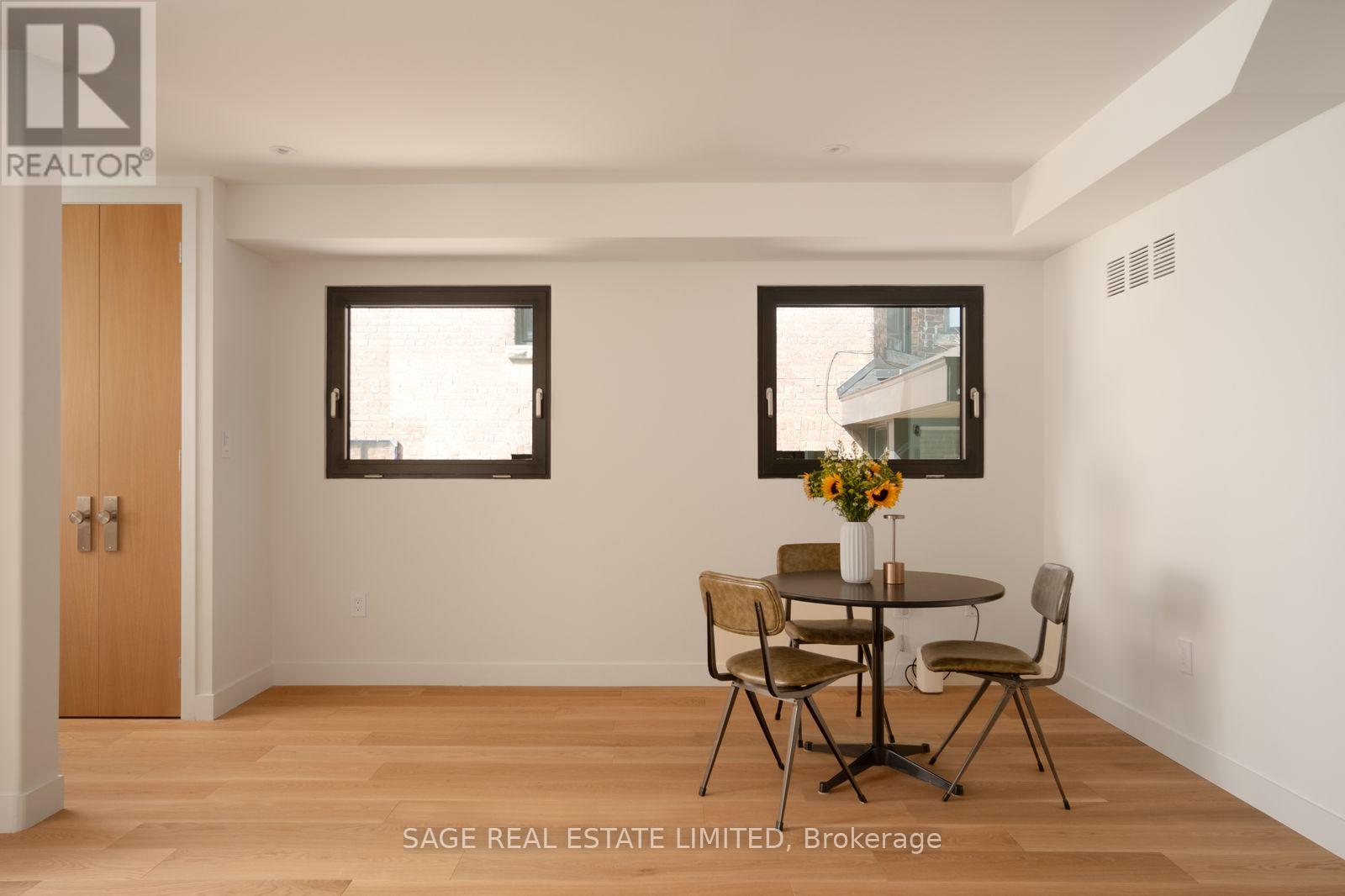 47 Delaware Avenue, Toronto, Ontario  M6H 2S8 - Photo 6 - C13789546