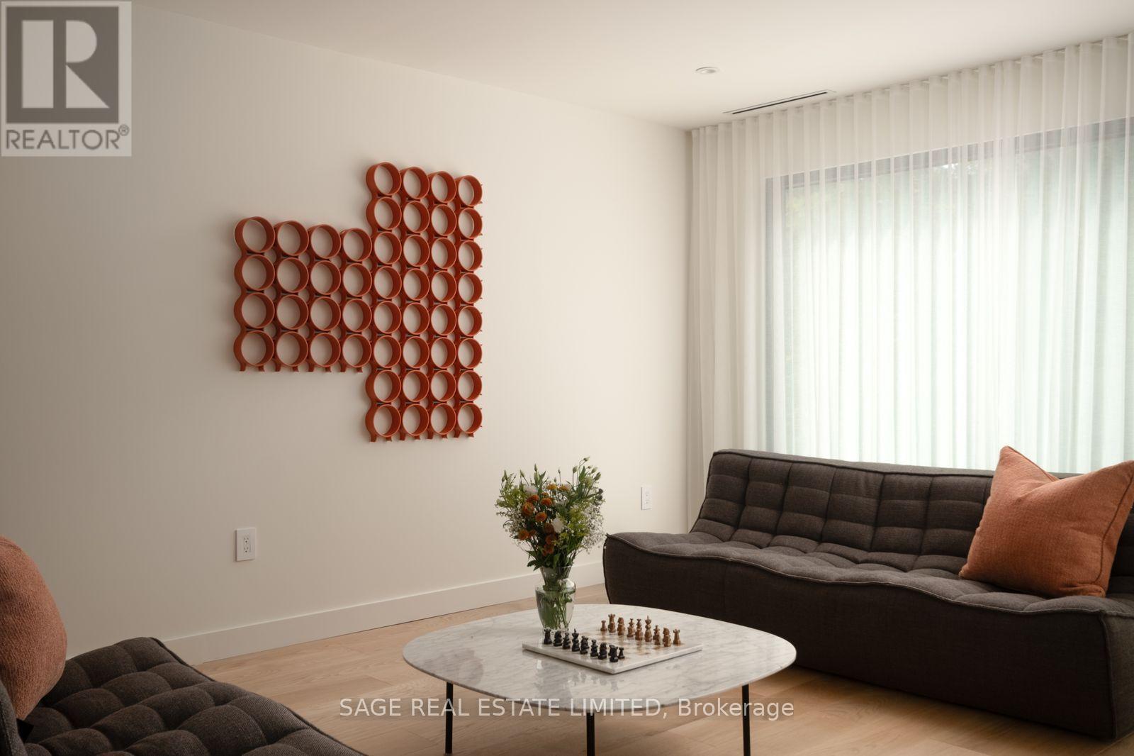 47 Delaware Avenue, Toronto, Ontario  M6H 2S8 - Photo 8 - C13789546