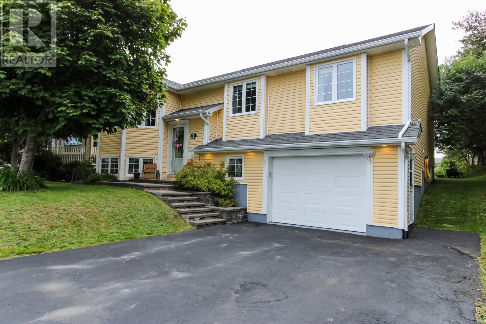 5 Ben Avon Place, St. John's — photo 2
