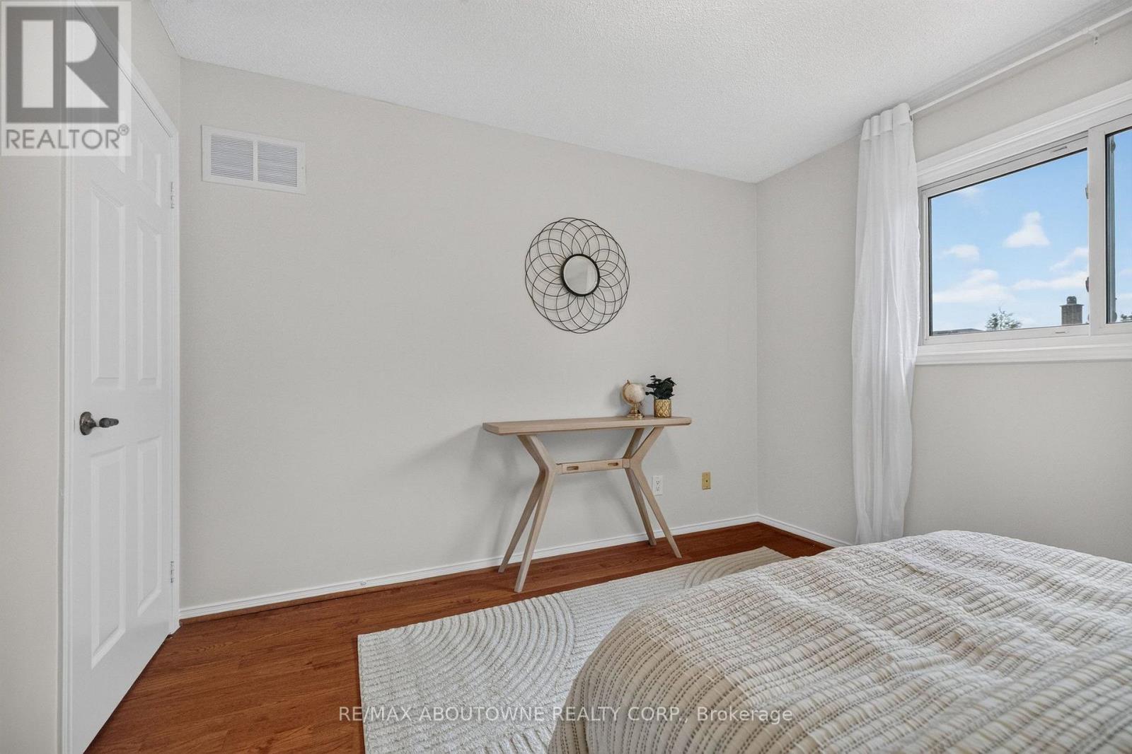 1191 Carlo Court, Mississauga (Rathwood), Ontario  L4W 3N6 - Photo 31 - W13789670