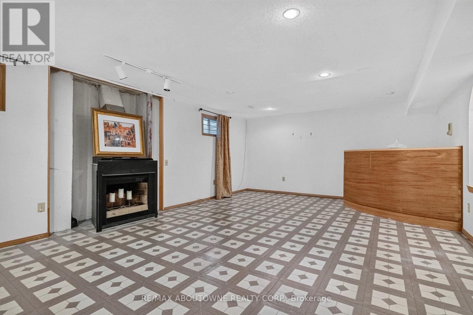 1191 Carlo Court, Mississauga (Rathwood), Ontario  L4W 3N6 - Photo 35 - W13789670