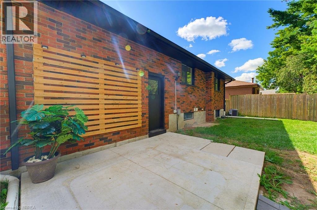 115 Evelyn Street, Brantford, Ontario  N3R 3H4 - Photo 19 - 40863080