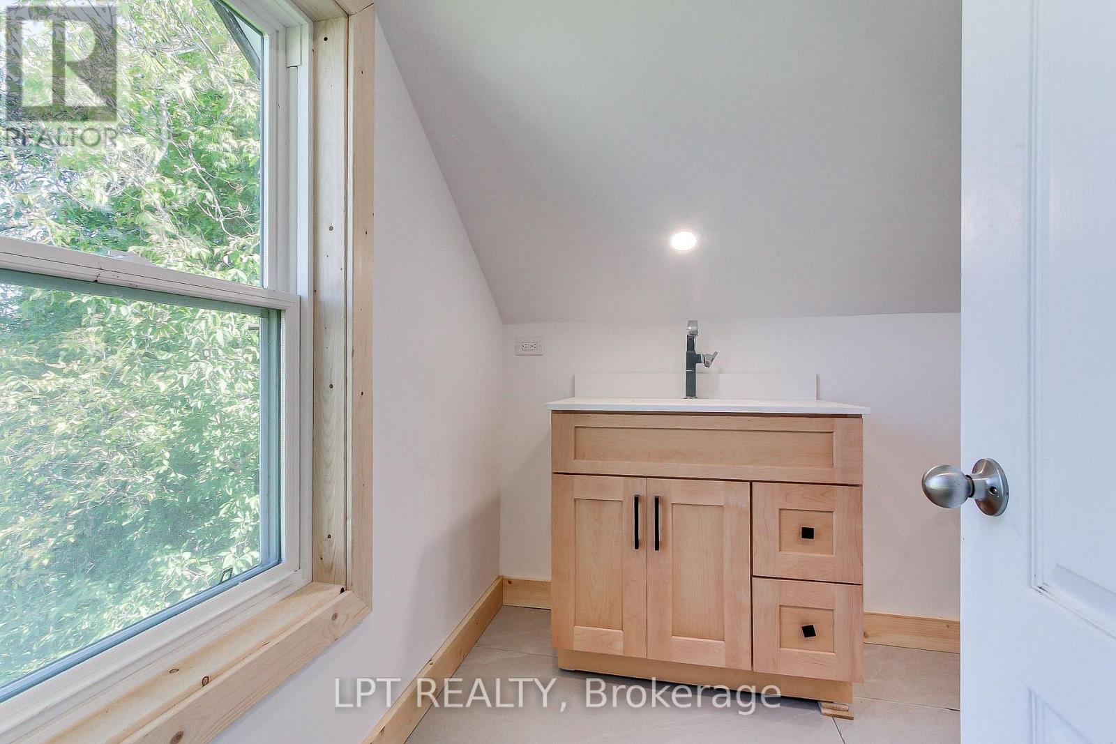 263 Glenarm Road, Kawartha Lakes, Ontario  K0M 2T0 - Photo 18 - X13789698