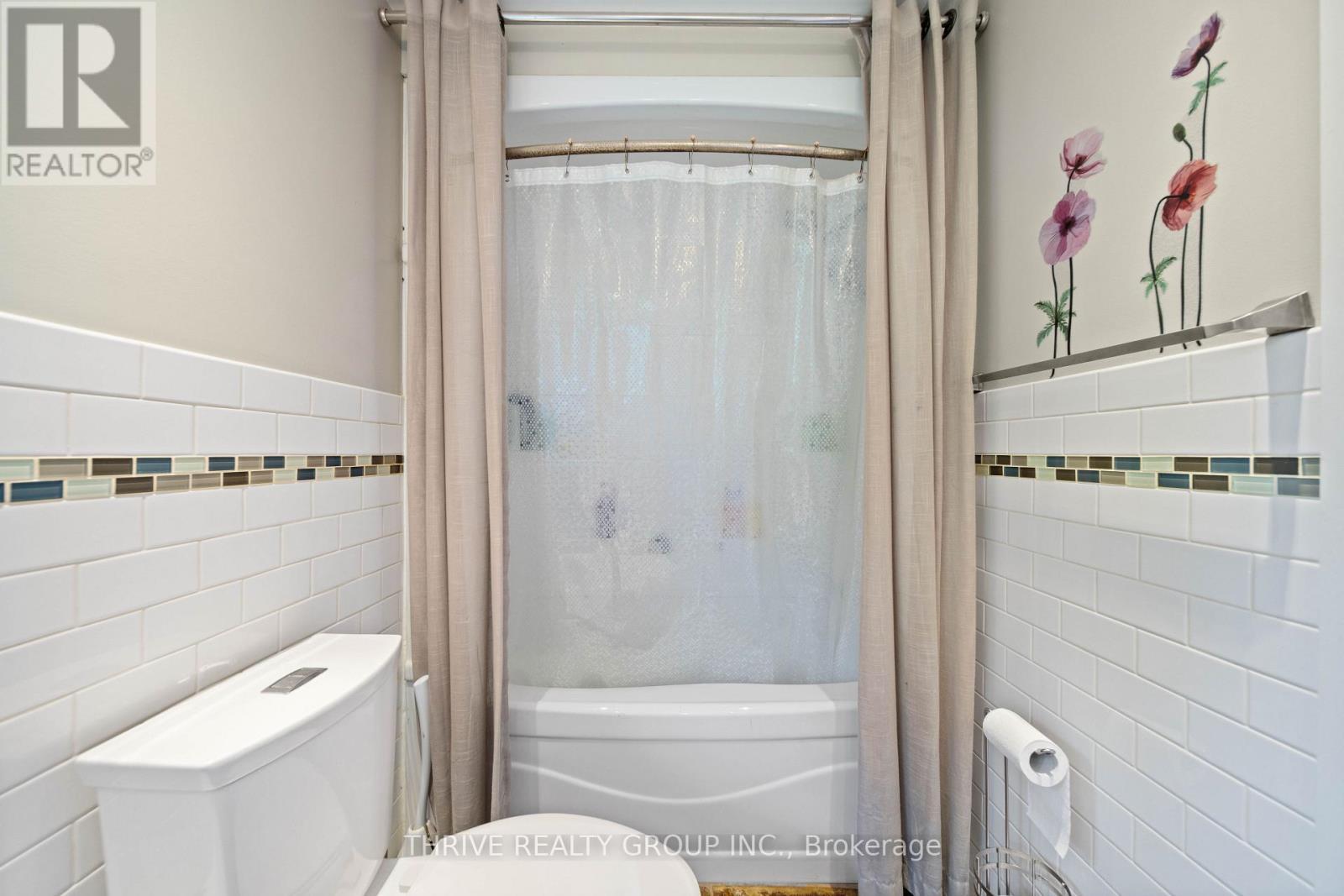 1067 Lombardo Avenue, London East, Ontario  N6A 2X9 - Photo 24 - X13788344