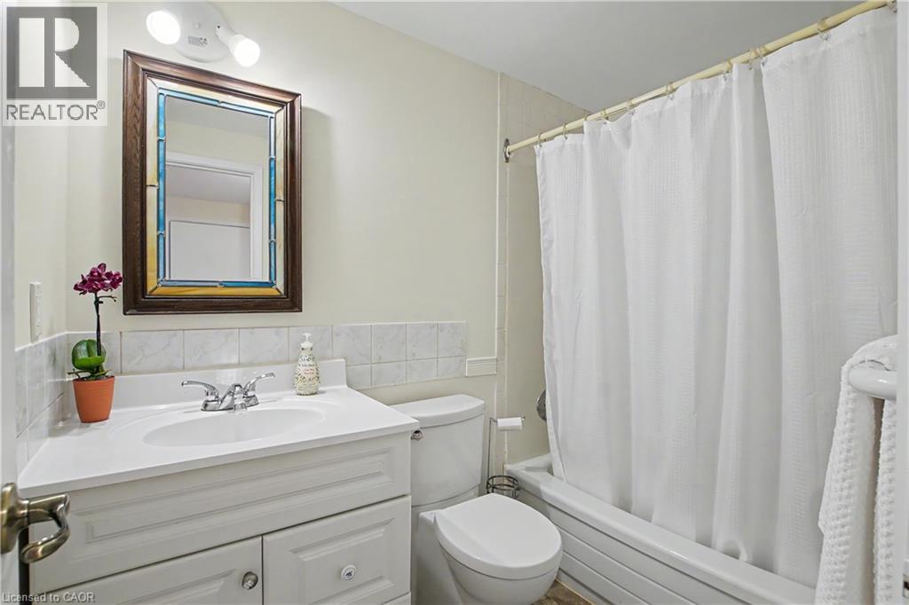 120 Country Club Drive Unit# 58, Guelph, Ontario  N1E 3K7 - Photo 16 - 40845217