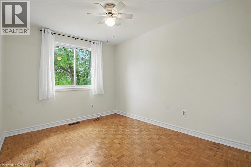 120 Country Club Drive Unit# 58, Guelph, Ontario  N1E 3K7 - Photo 17 - 40845217