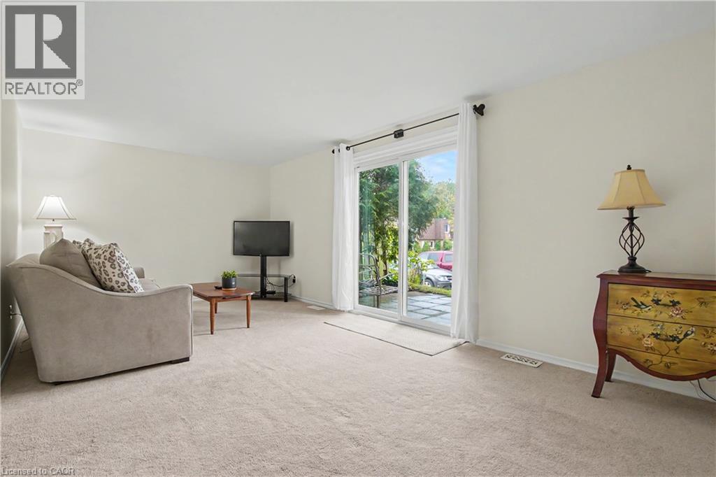 120 Country Club Drive Unit# 58, Guelph, Ontario  N1E 3K7 - Photo 7 - 40845217