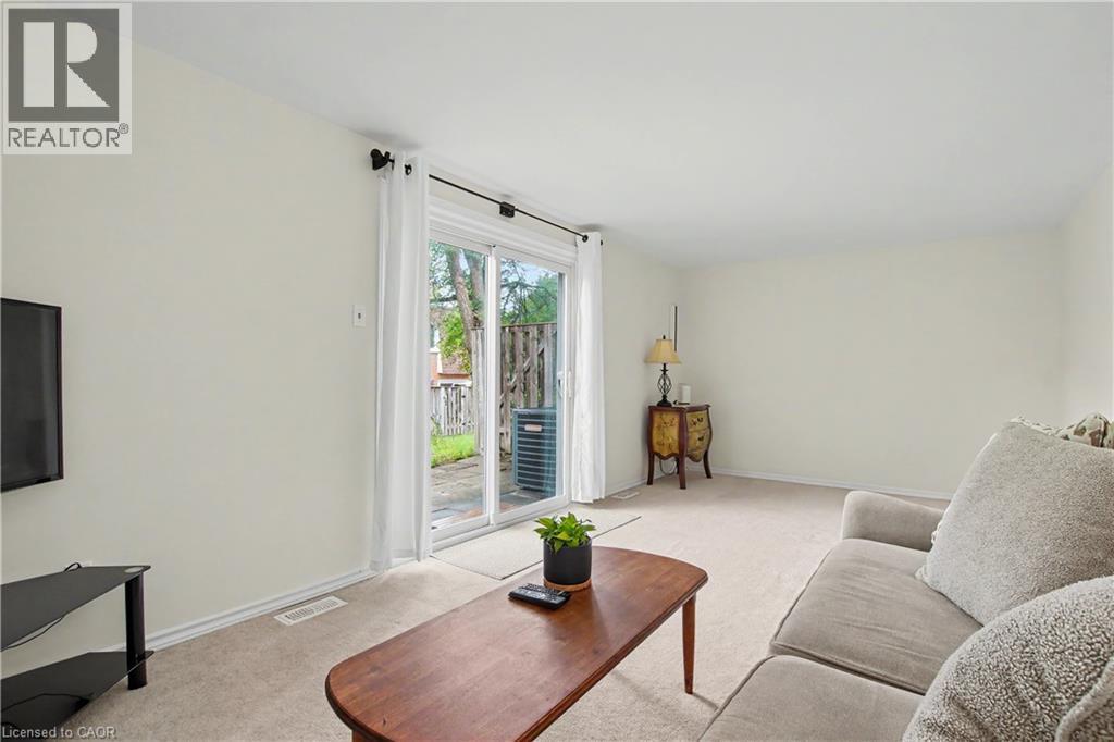120 Country Club Drive Unit# 58, Guelph, Ontario  N1E 3K7 - Photo 9 - 40845217
