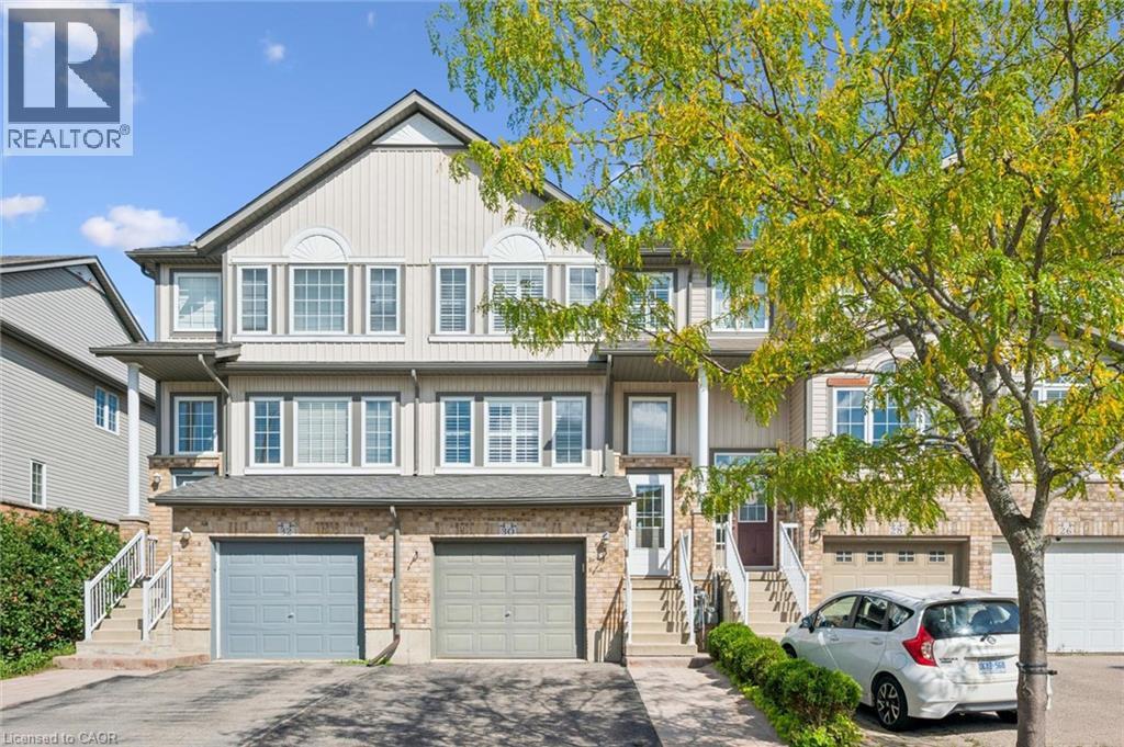 30 Madeleine Street, Kitchener, Ontario  N2R 1V5 - Photo 2 - 40854171